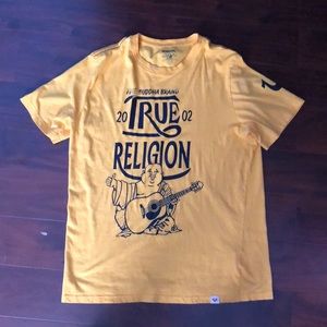True religion shirt ‼️